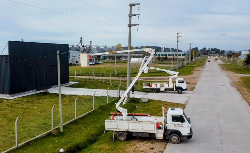 Mejoras en la iluminacin de la Zona de Actividades Logsticas